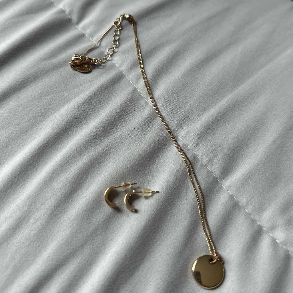 Gold Jewelry Set